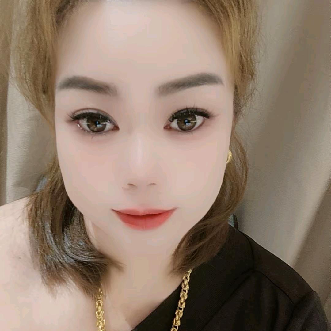 带刺的玫瑰