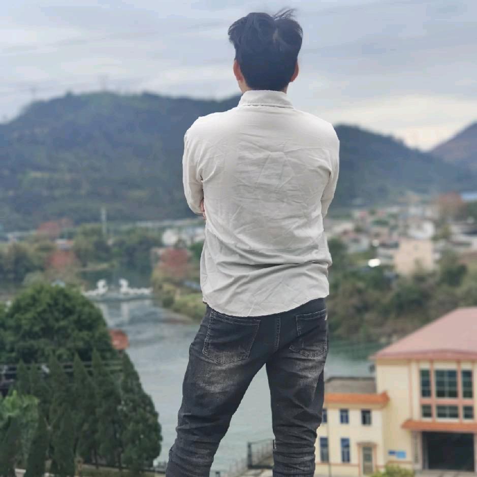 ＠♚ 哇塞，老表是你亚