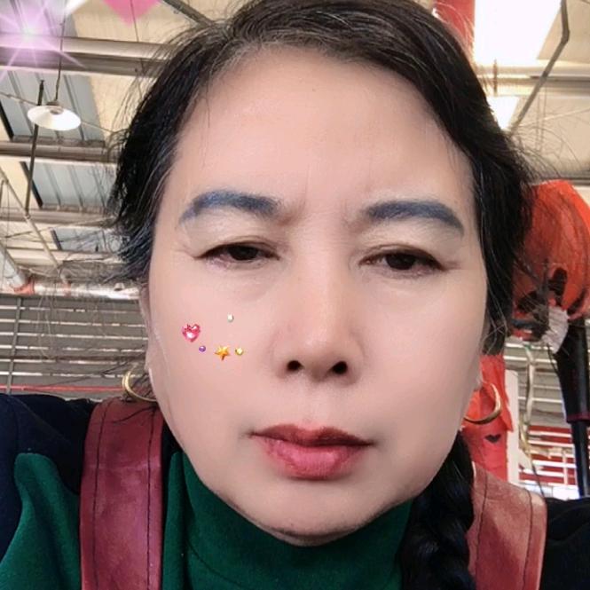 哲奶🎤(晚8：13直播)百货