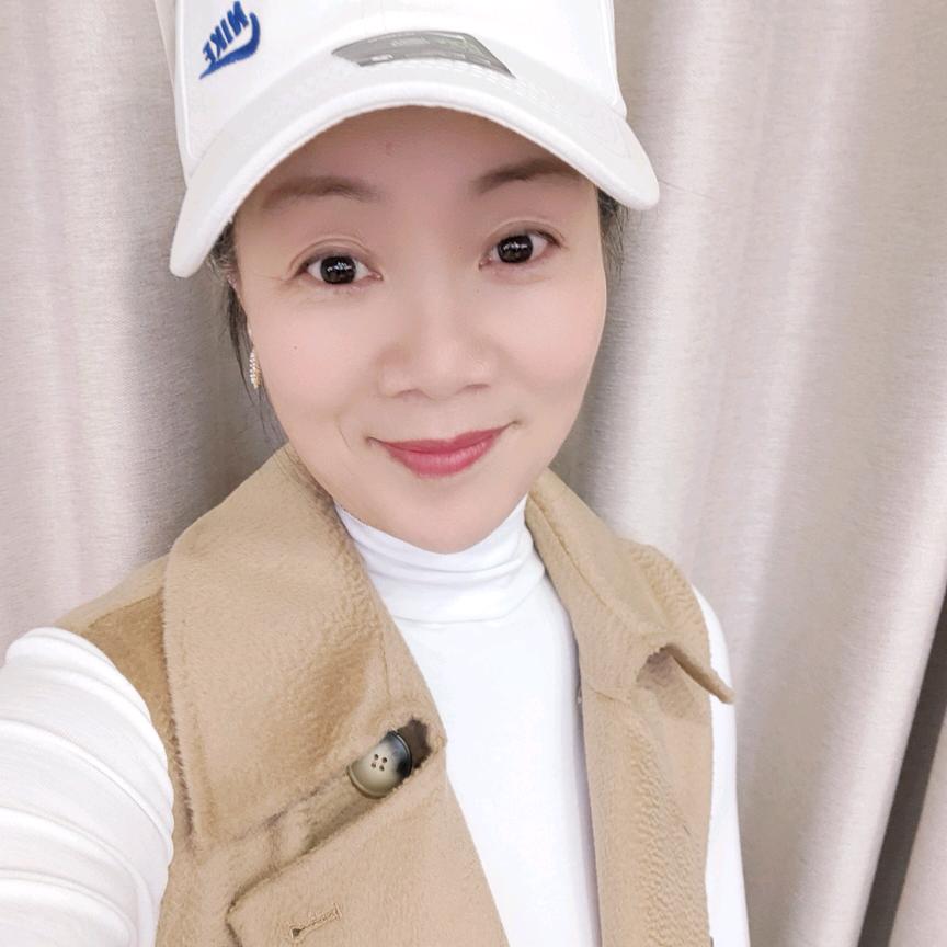 🤗️🤗️家和万事兴