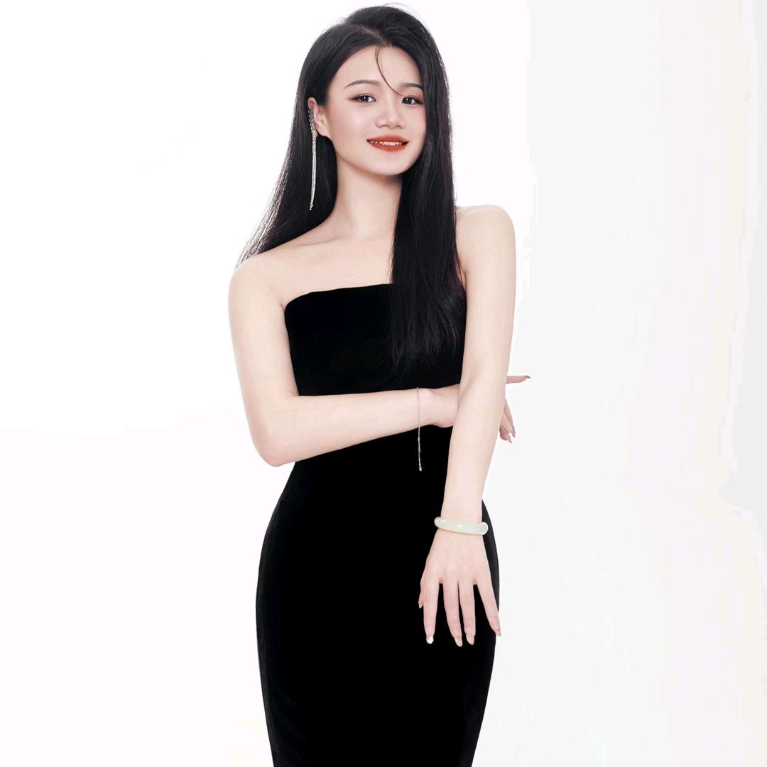 成都舒淇·丰田硬派越野（老板娘）