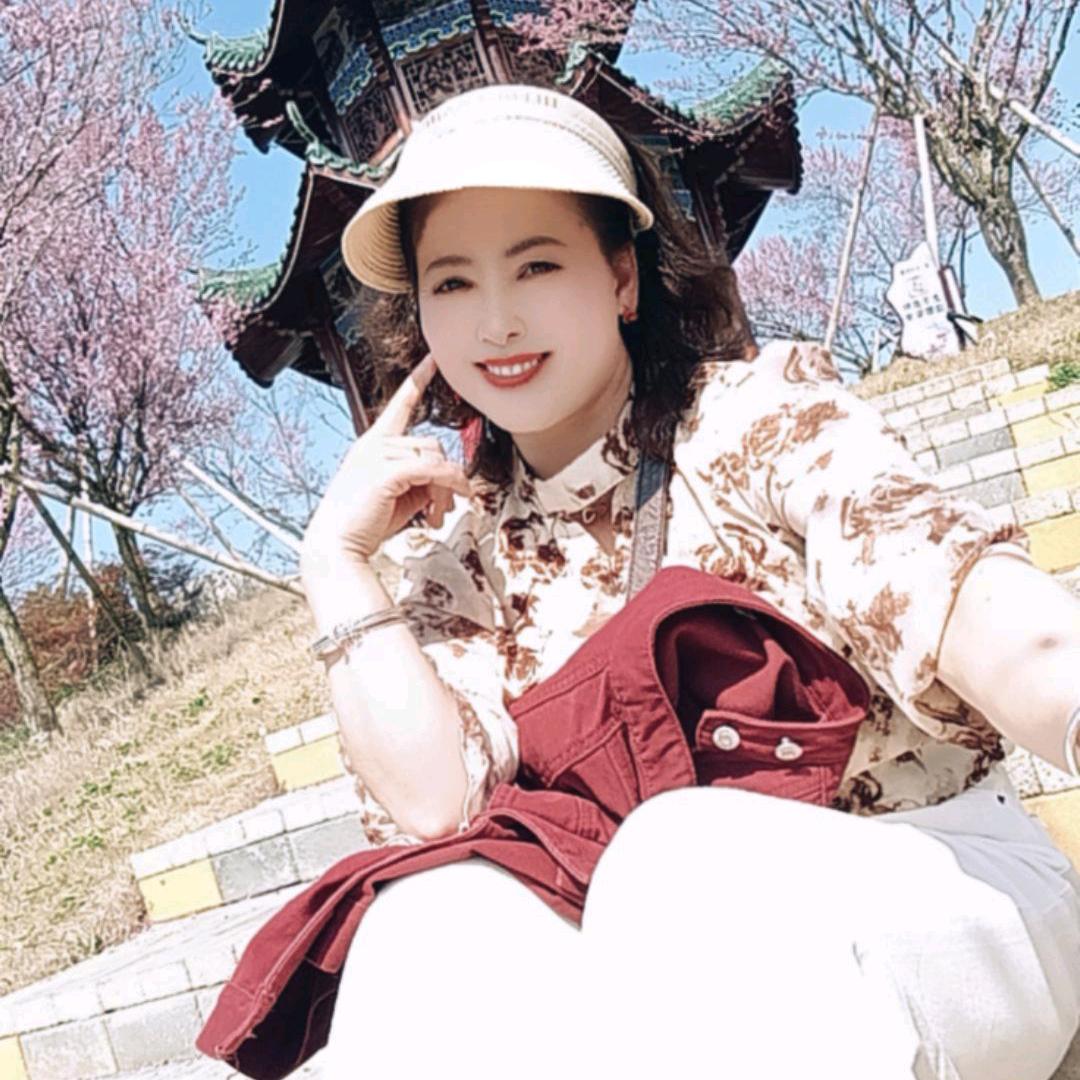洋洋得意😜