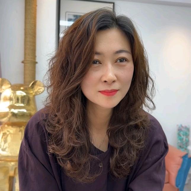 苗苗美发官方号