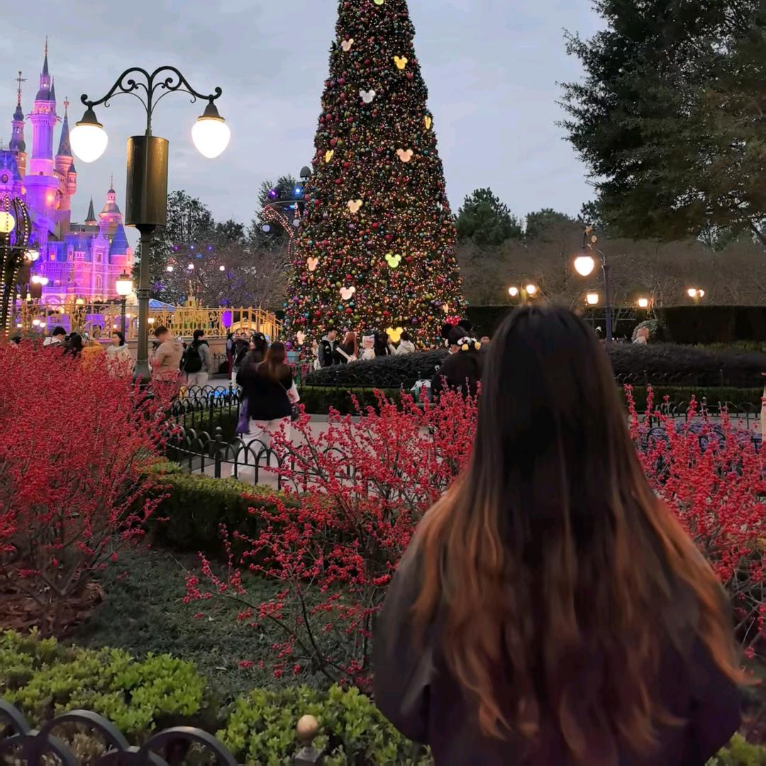 封丘梦楠魅力服装店