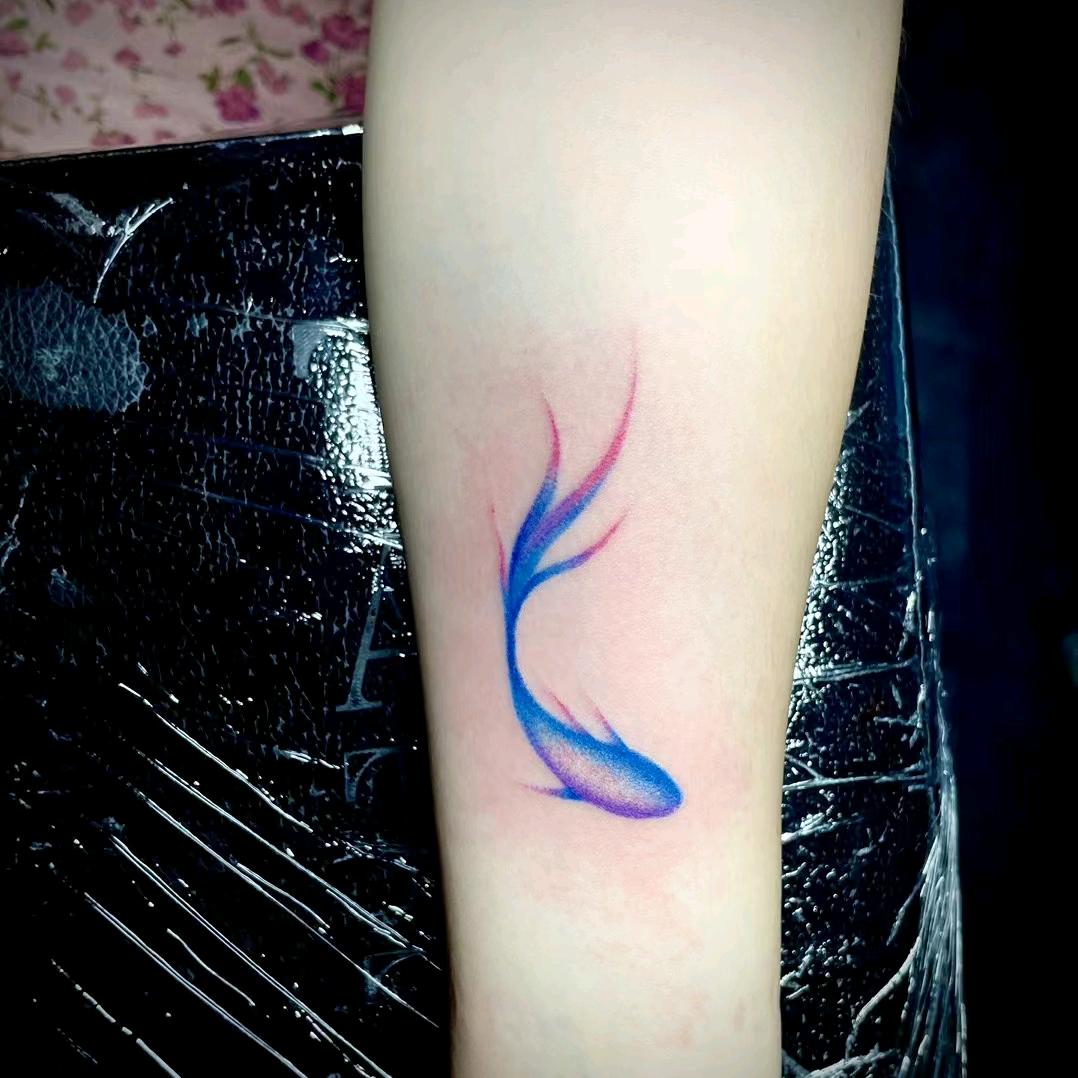 ▬▬▬▬▬▬▬▬|▅▅▆▇◤