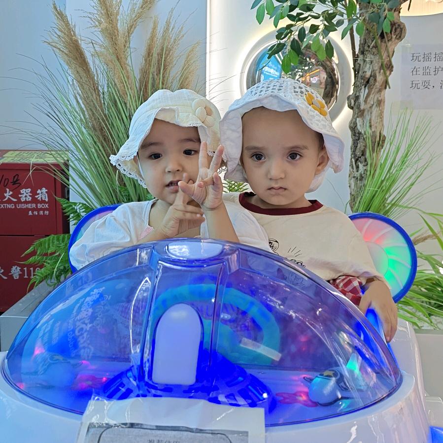 菲菲妈咪朋友圈