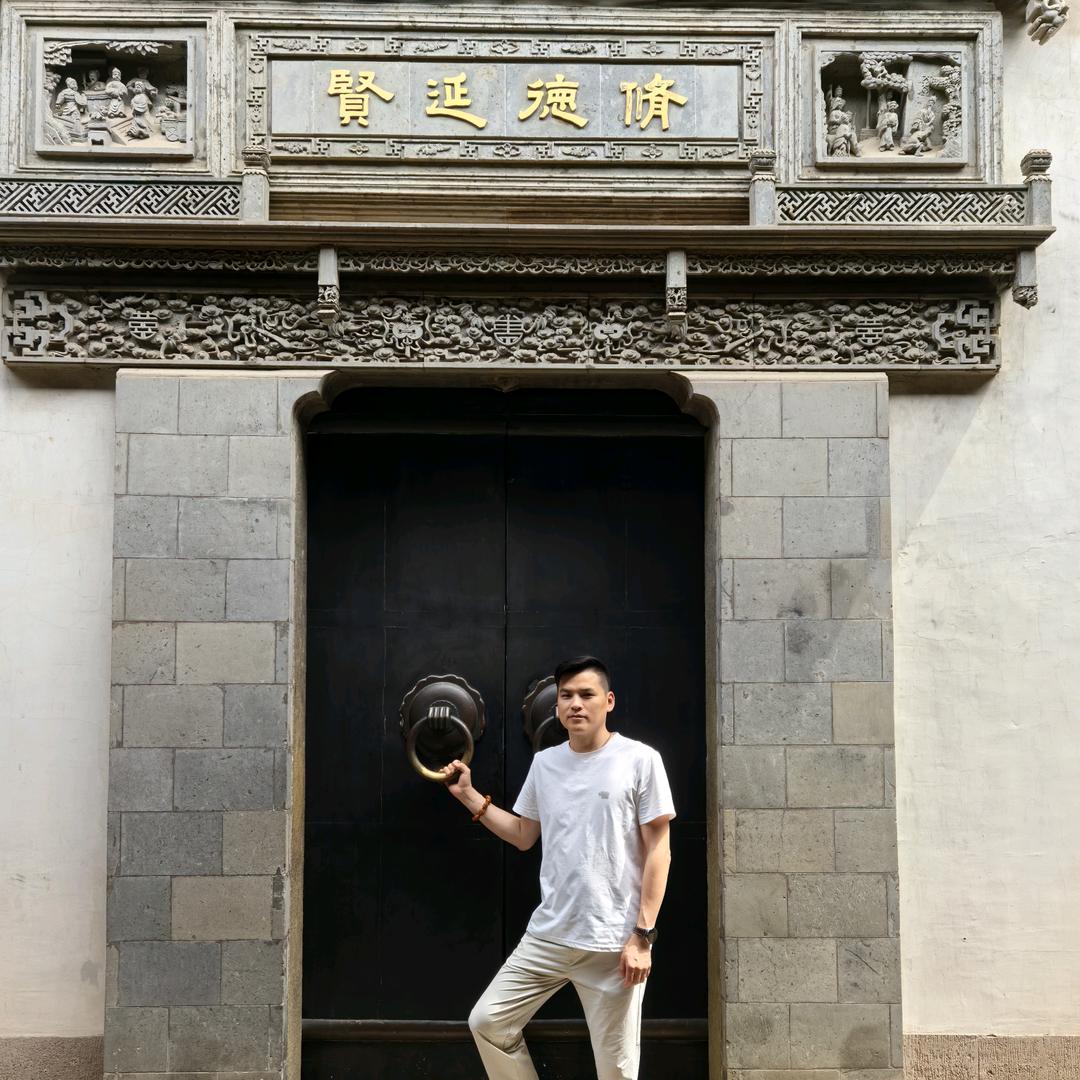 沄策