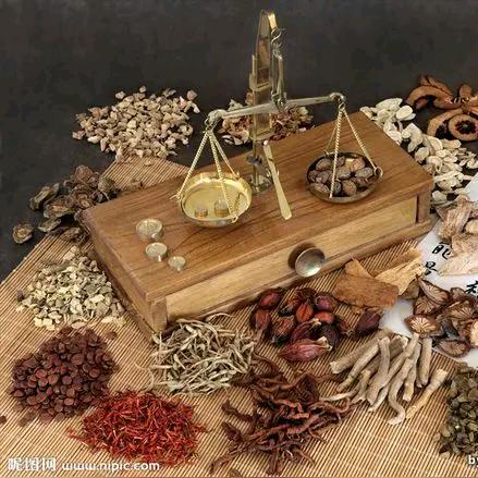 百草透骨老黑膏