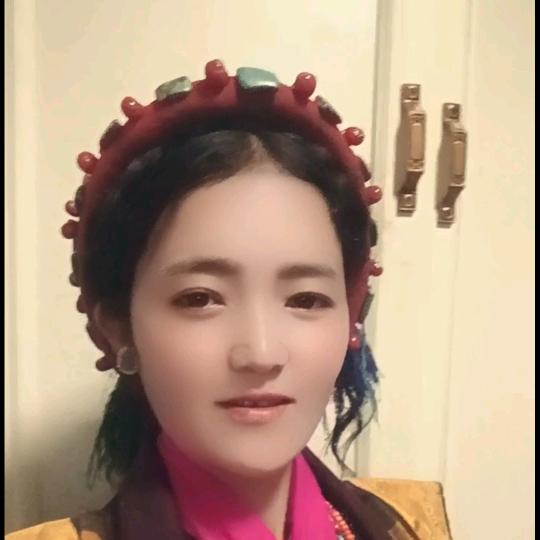 巴仓