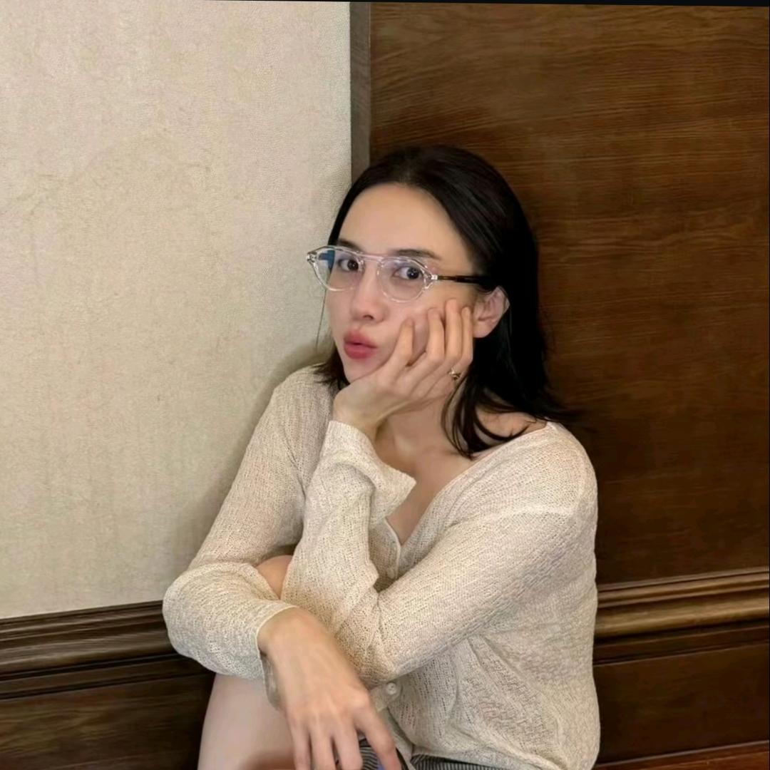 小梓-