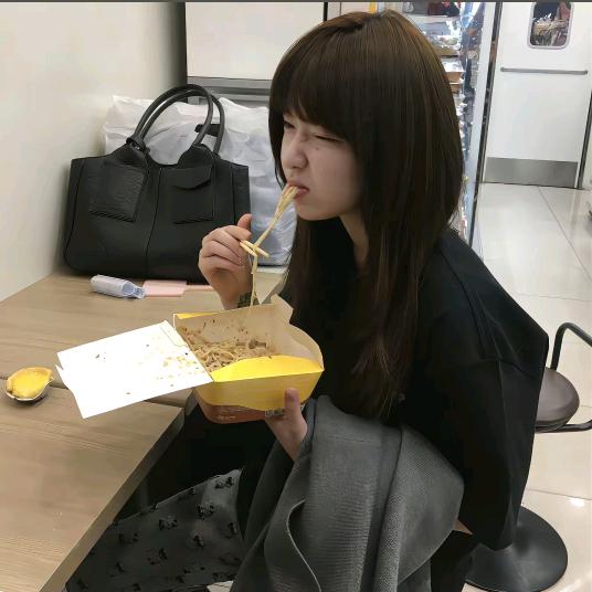 吃最大碗的面