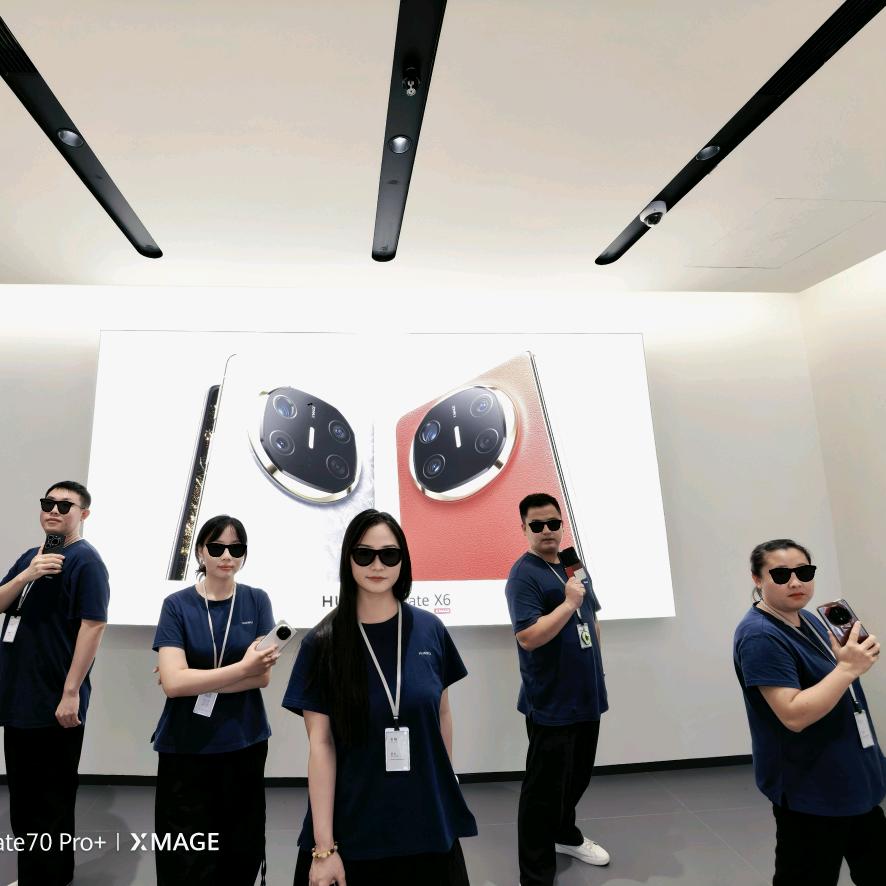 唐人财富广场华为