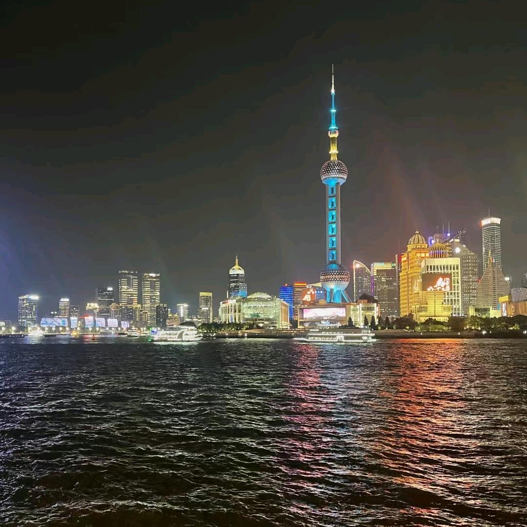 @遥望夜空🌙
