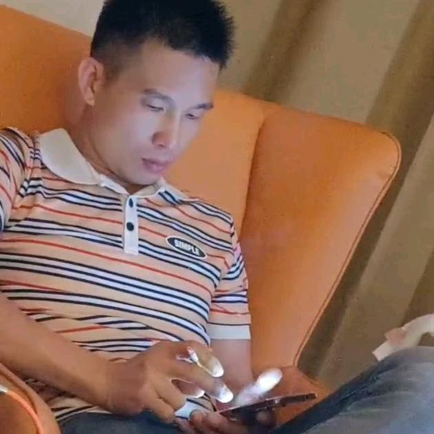 期待@哥巜电视背景墙工厂》