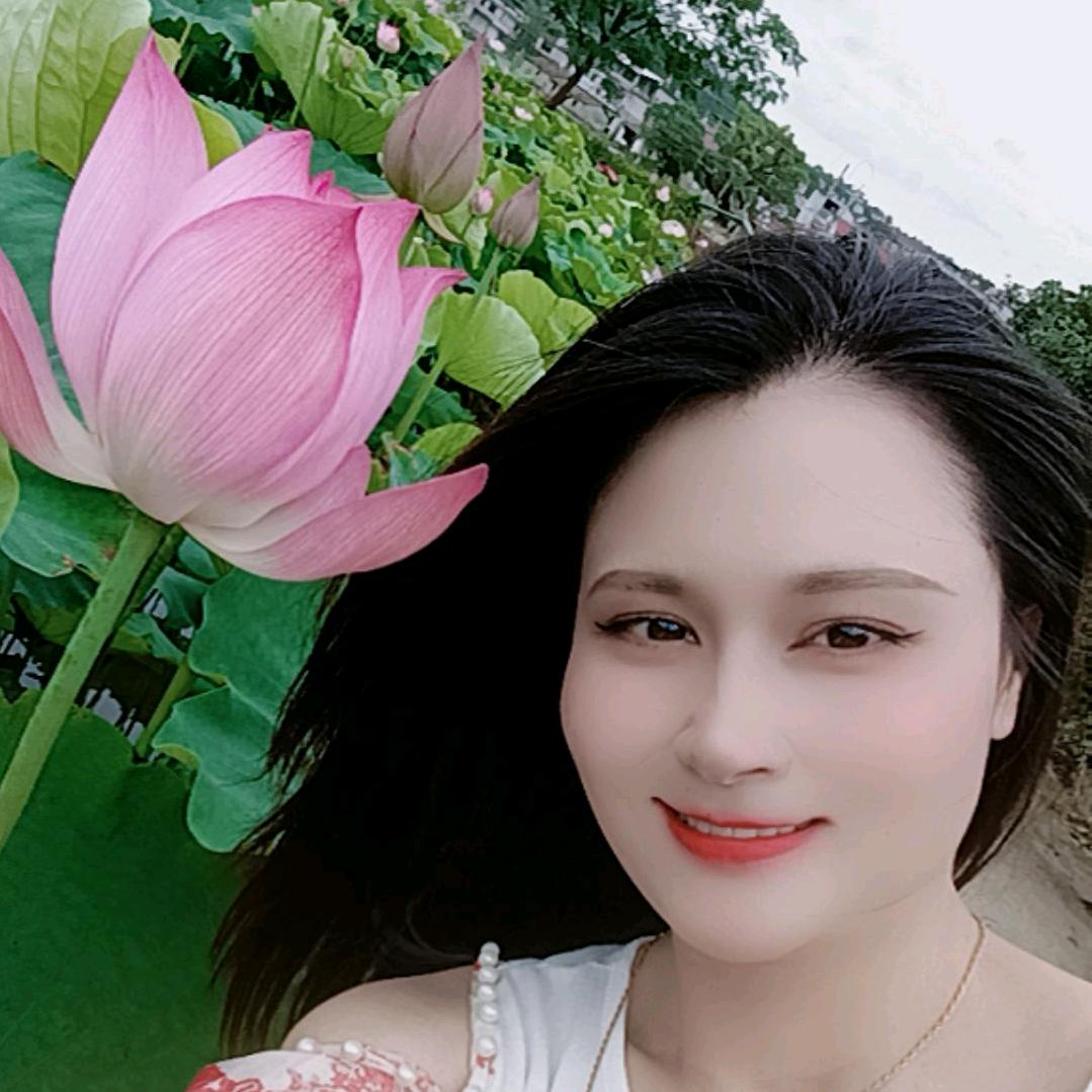 崔家二姑娘纯手工白莲