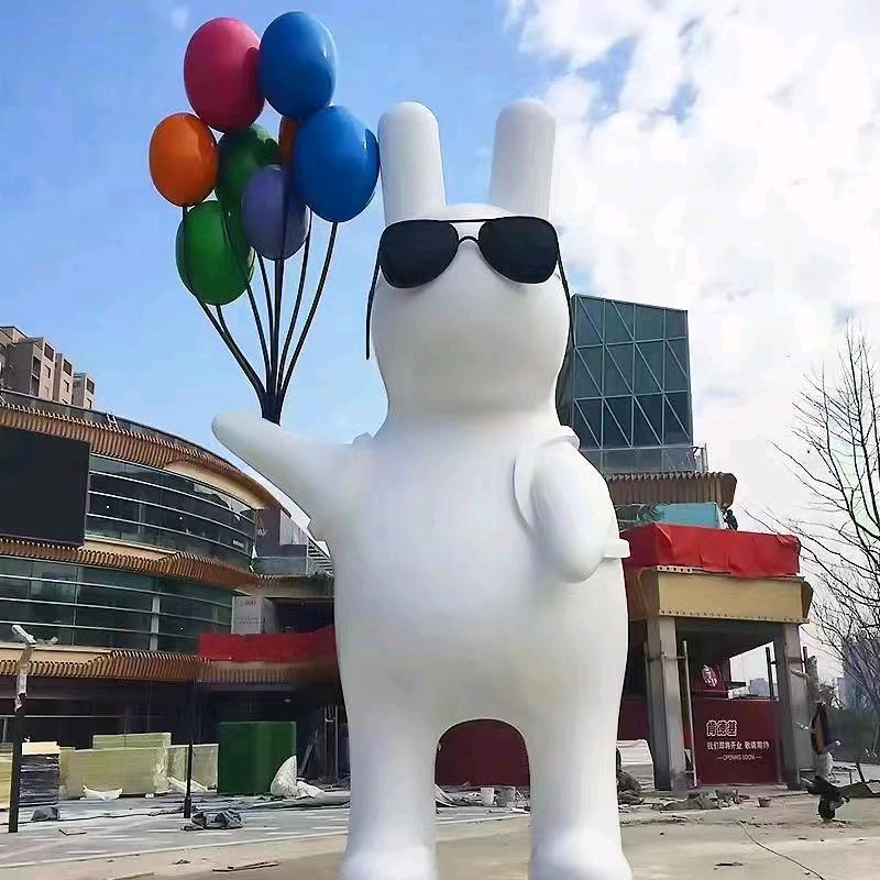 曲阳雕塑源头厂家—刘