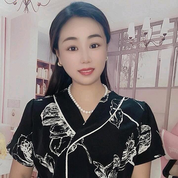 晓姐姐黄桃罐头直销