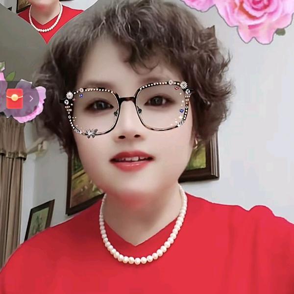 屈孝英