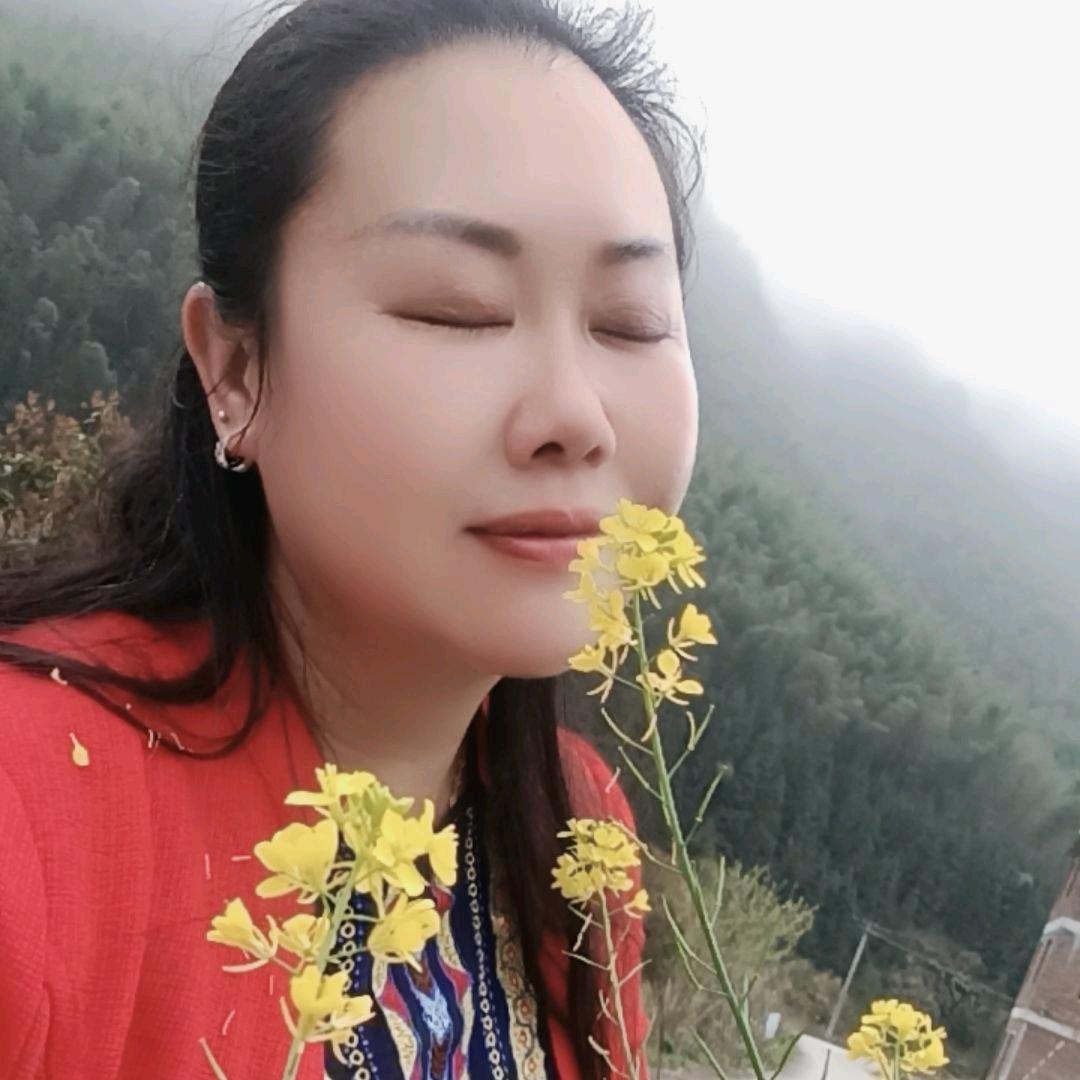 真水无香伴红颜