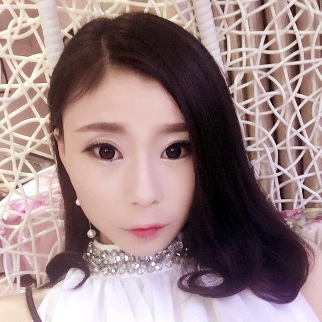 园园轻奢穿搭女装