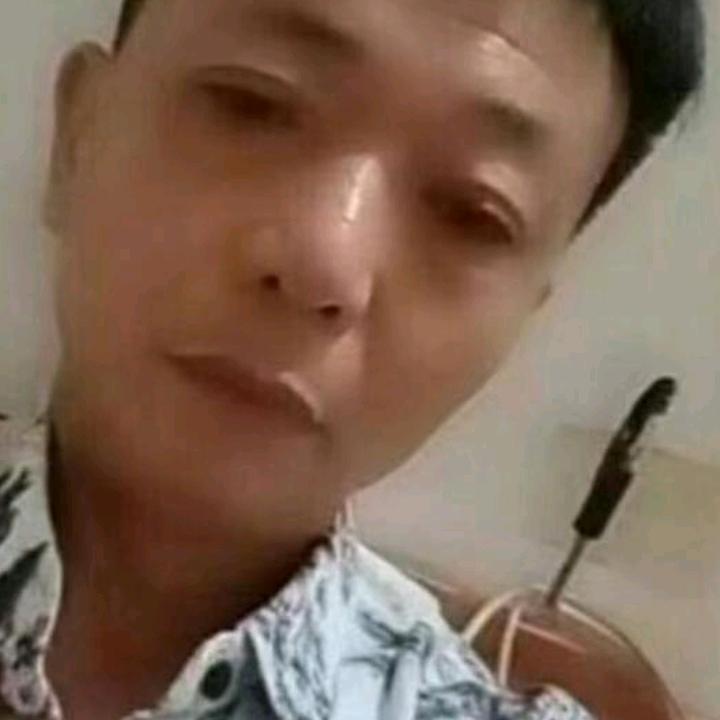 不经风雨怎见彩虹