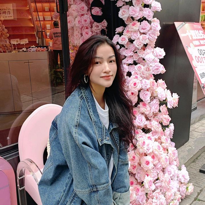 泡芙🐕 ʕ•̫͡•ʕ•̫͡•ʔ•̫͡