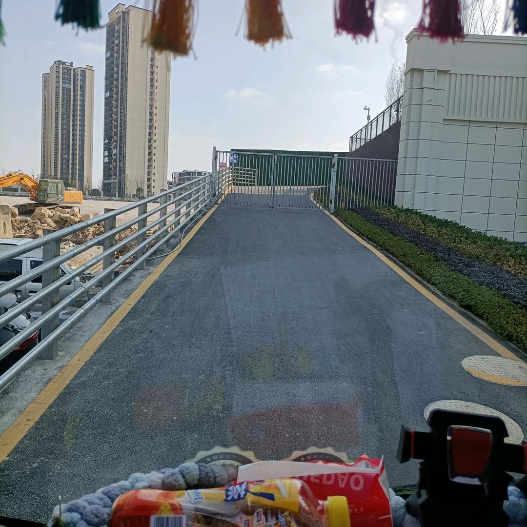 (っ◞‸◟c)走在梦想的路上( ͡°❥