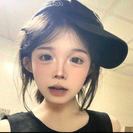 小灰灰.