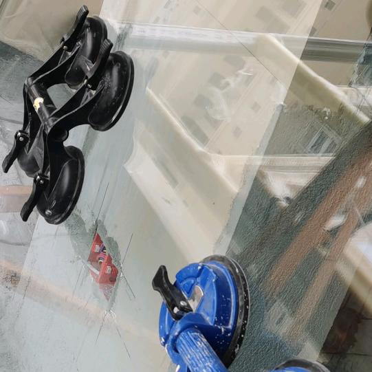 风中有朵雨做的云☁