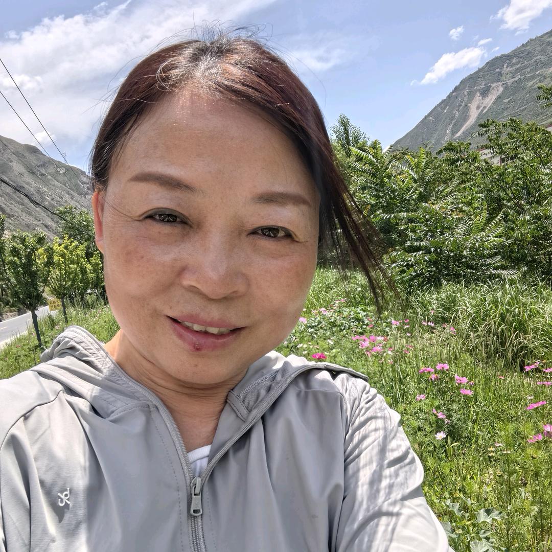 都江堰市阿八超市（个体工商户）