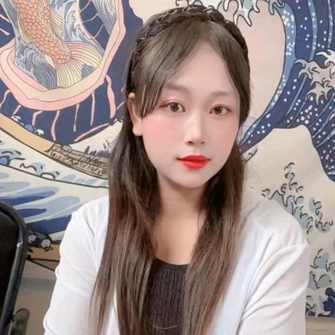 菲菲吖💋