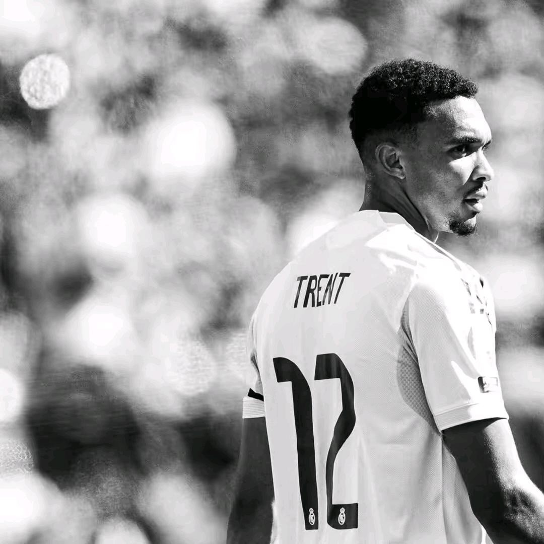 𝑩—𝒄𝒉𝒊🐾