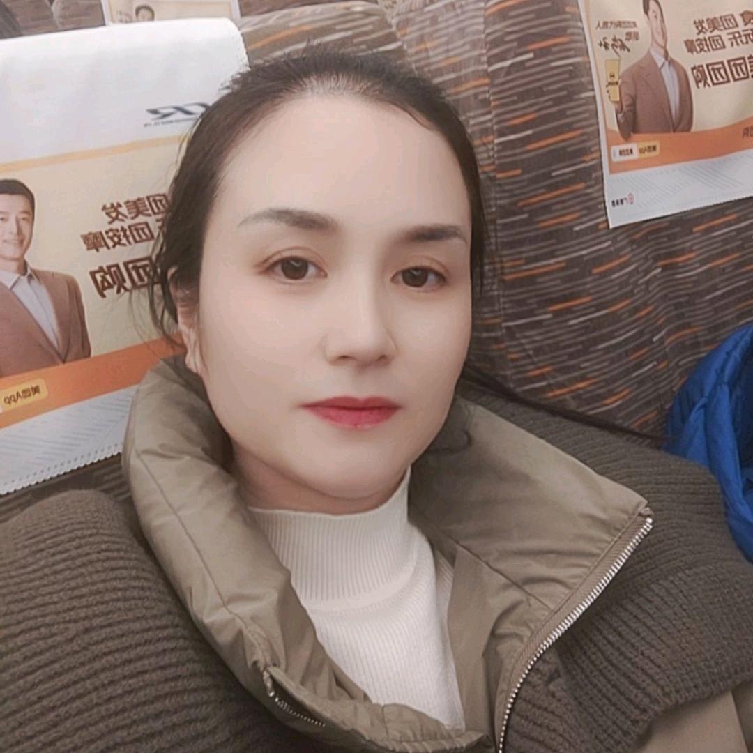 李