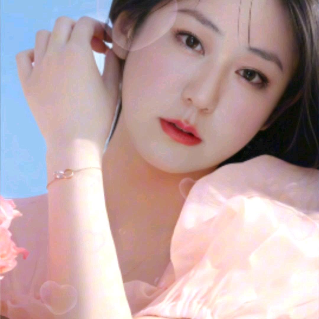 永远不伤心-董(´｡✪ω✪｡｀)