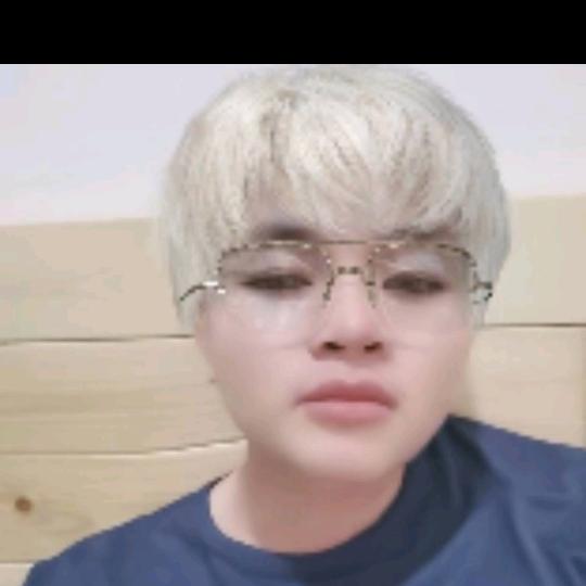 杨杨得亿