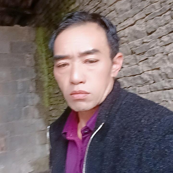 找一个真心买实意老婆？从来不打老婆