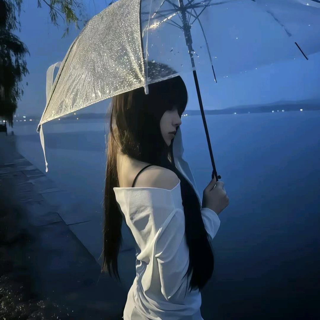 睡不着的米白炒蛋