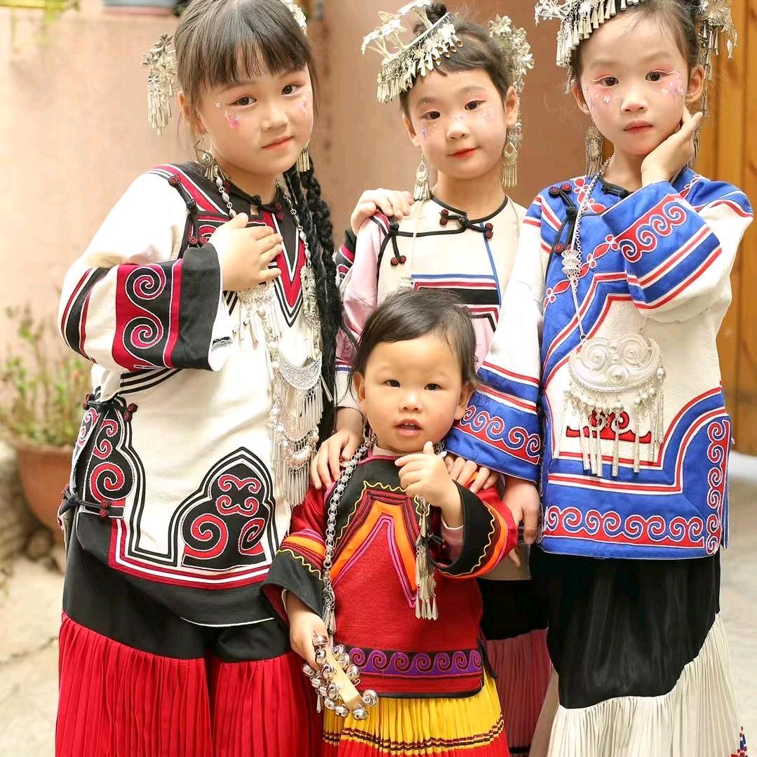 因为有你所以快乐