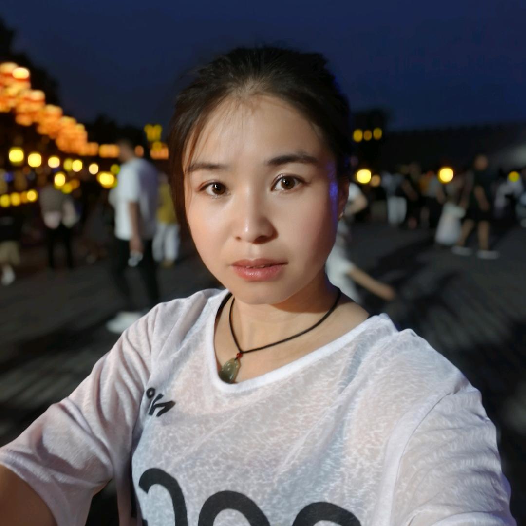 郭儿   (橱窗)