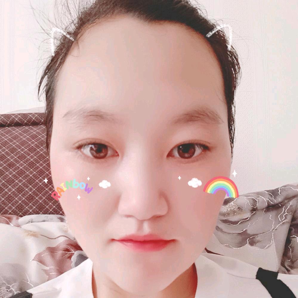 玲玲(❁´◡`❁)*✲ﾟ*