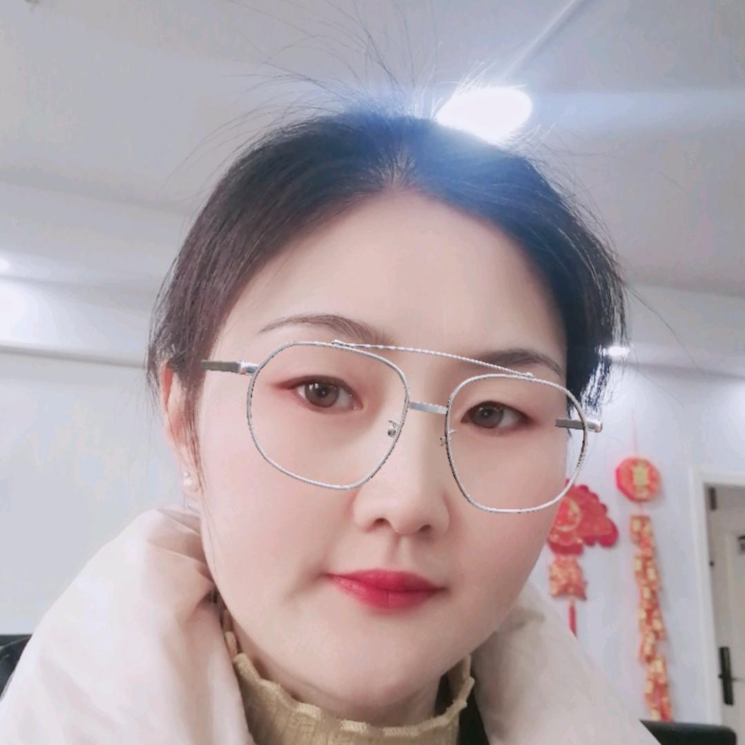 四个孩子与我同乐