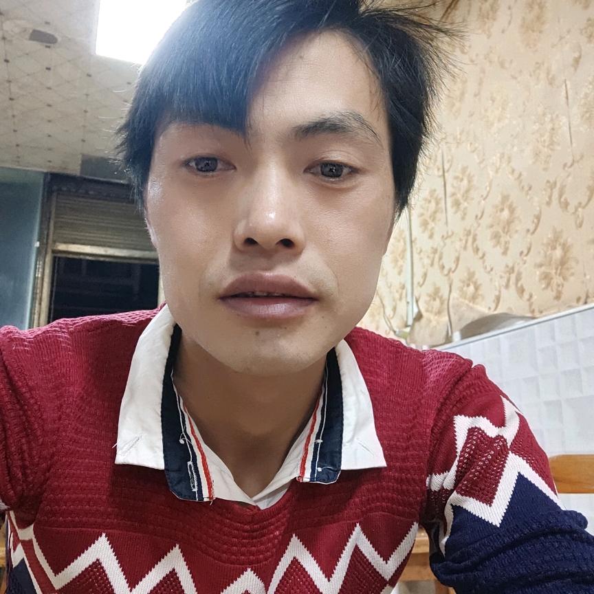 农家荞饭豆皮老猪脚腊肉火锅