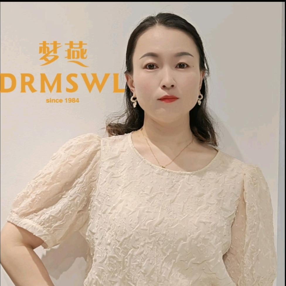 支塘梦燕服装店
