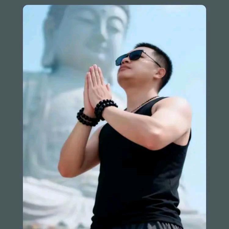 贾桐军校长办公室