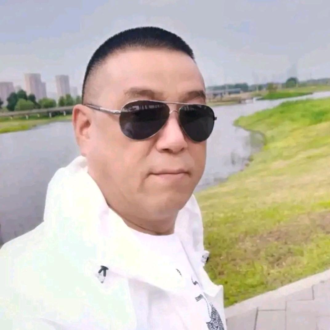 情歌旺仔💕辉哥🎤