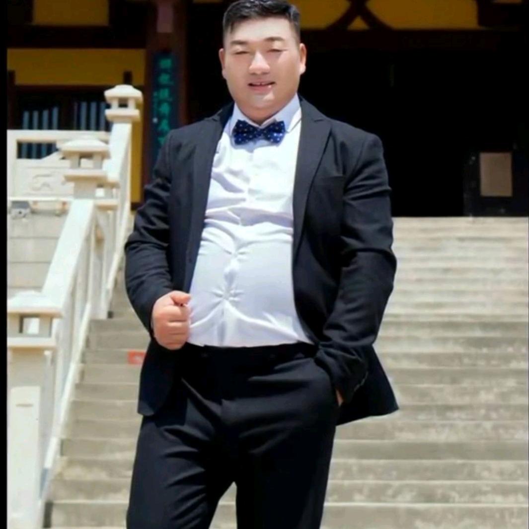 三哥在青岛