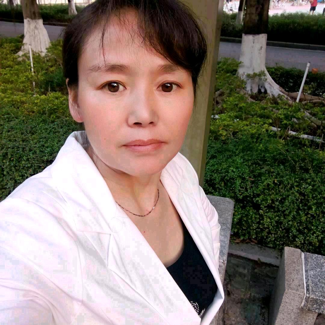 幺豆奶（晚上7点十分开播）2