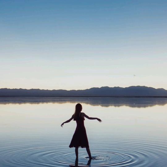 情绪稳定上班族