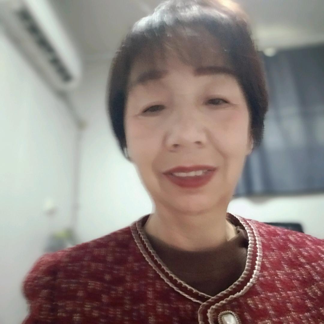 凯伟妈