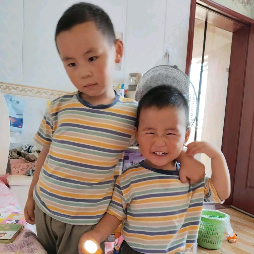 玲玲